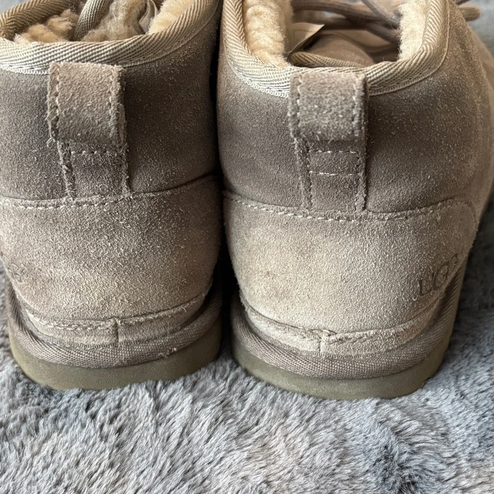 EUC Men’s Ugg Neumel Boots Taupe Suede Size 7